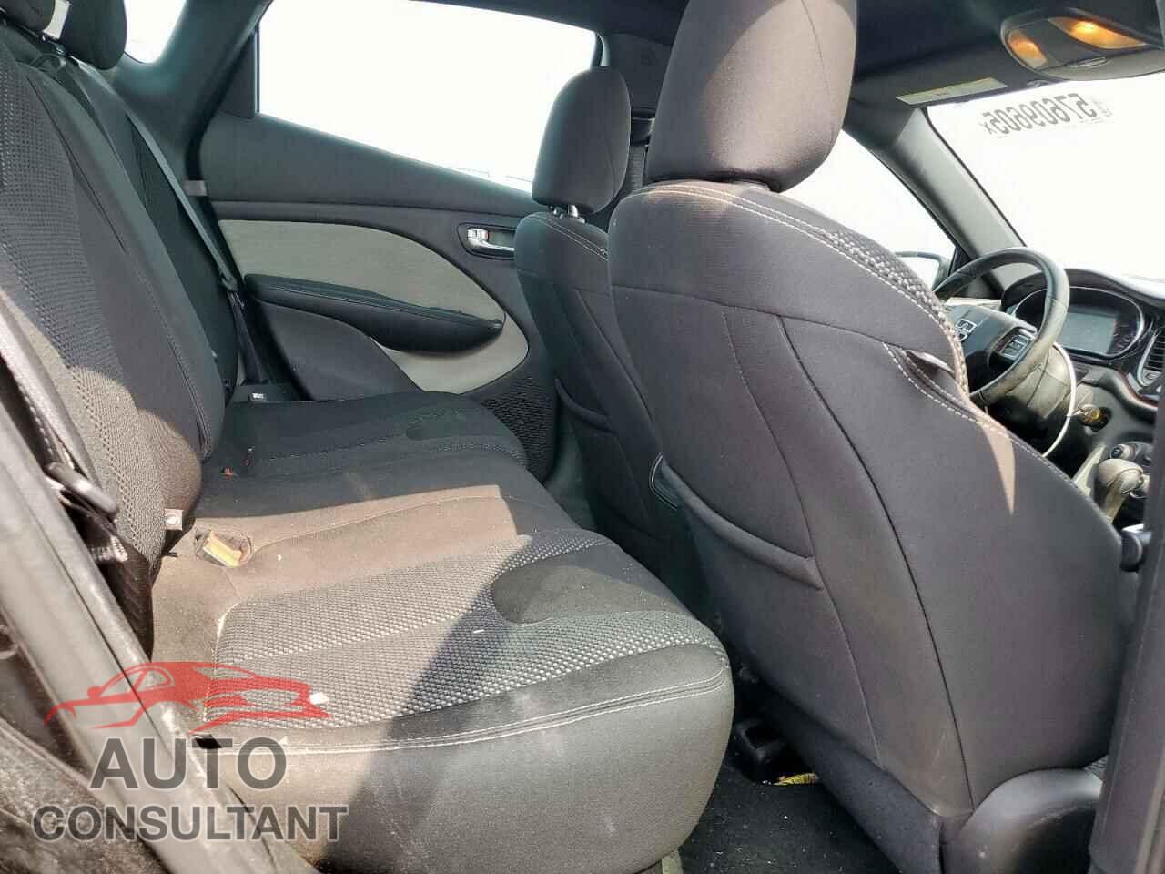 DODGE DART 2015 - 1C3CDFBB4FD205183