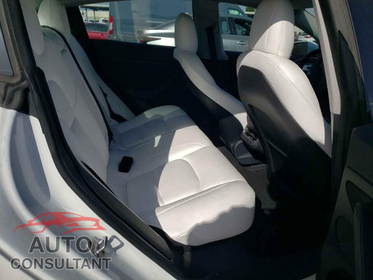 TESLA MODEL 3 2022 - 5YJ3E1EA1NF121697