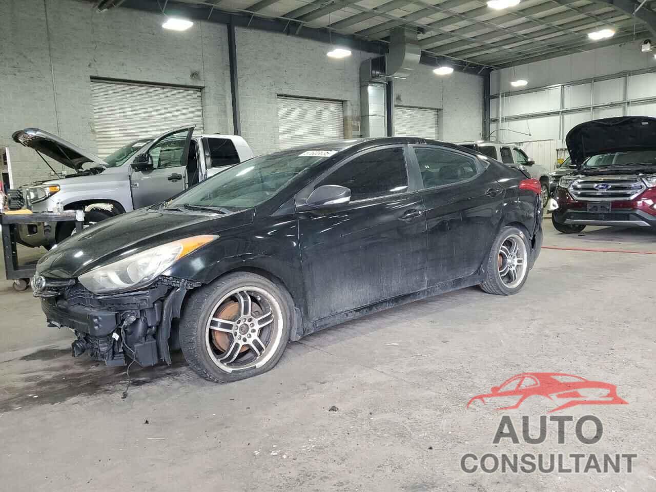HYUNDAI ELANTRA 2012 - KMHDH4AE3CU305447