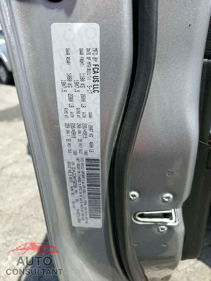 JEEP COMPASS 2017 - 3C4NJDCB4HT665554