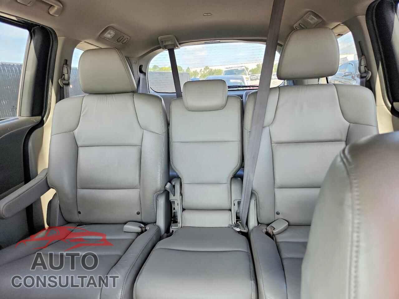 HONDA ODYSSEY 2011 - 5FNRL5H92BB062227