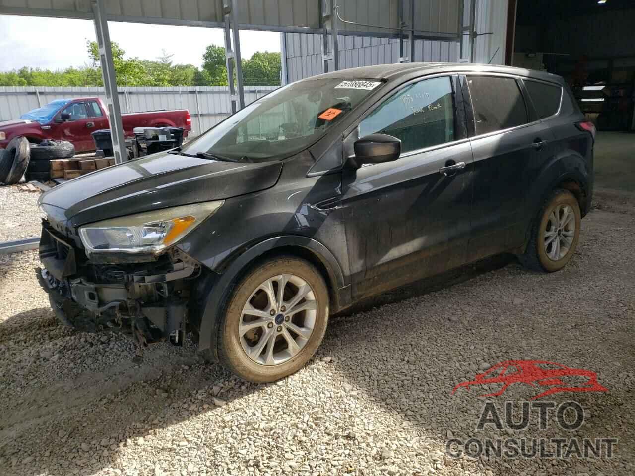 FORD ESCAPE 2017 - 1FMCU0GD6HUE06732
