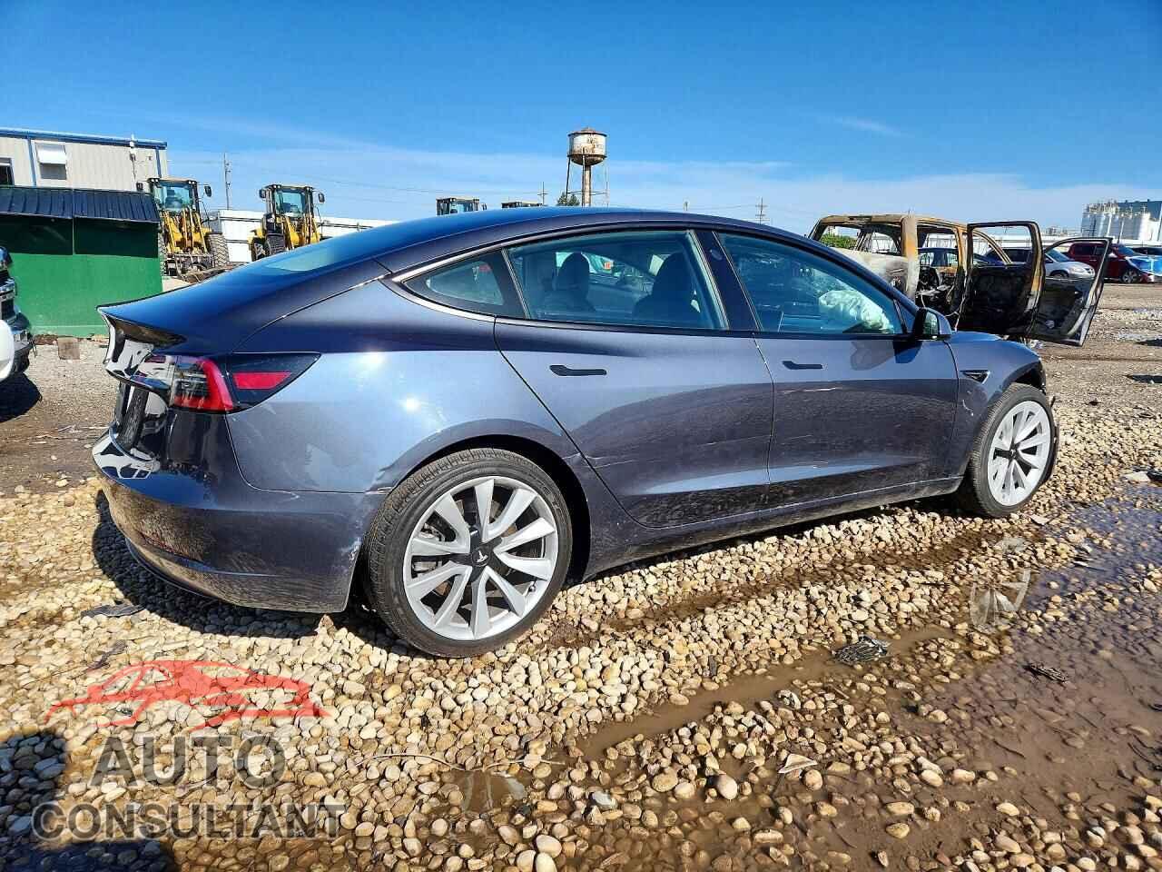 TESLA MODEL 3 2021 - 5YJ3E1EA9MF838492