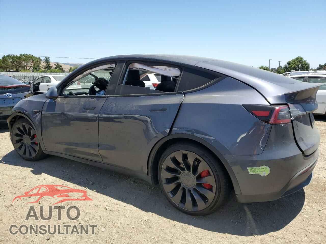 TESLA MODEL Y 2022 - 7SAYGDEF5NF487985