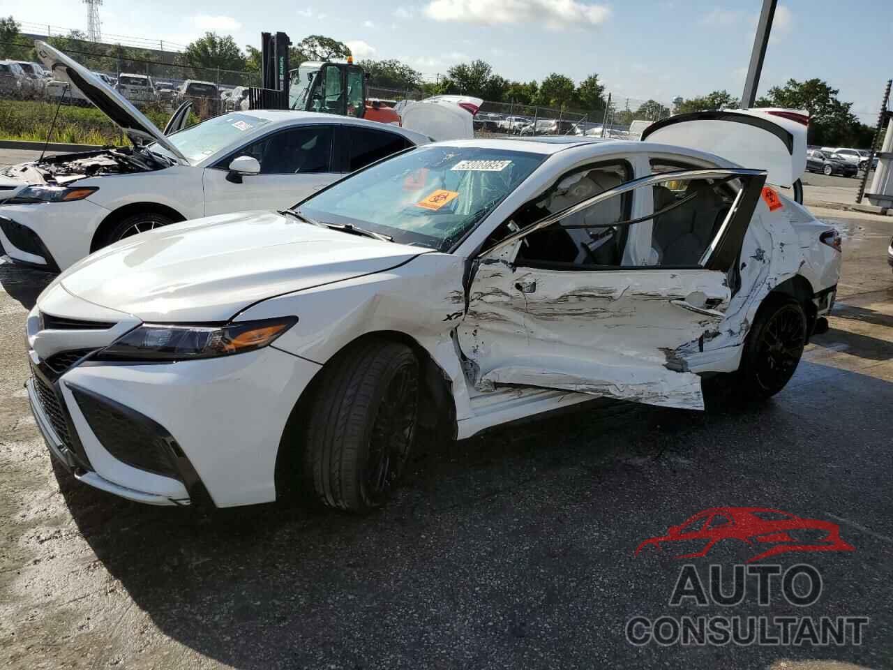 TOYOTA CAMRY 2023 - 4T1T11AK5PU786022