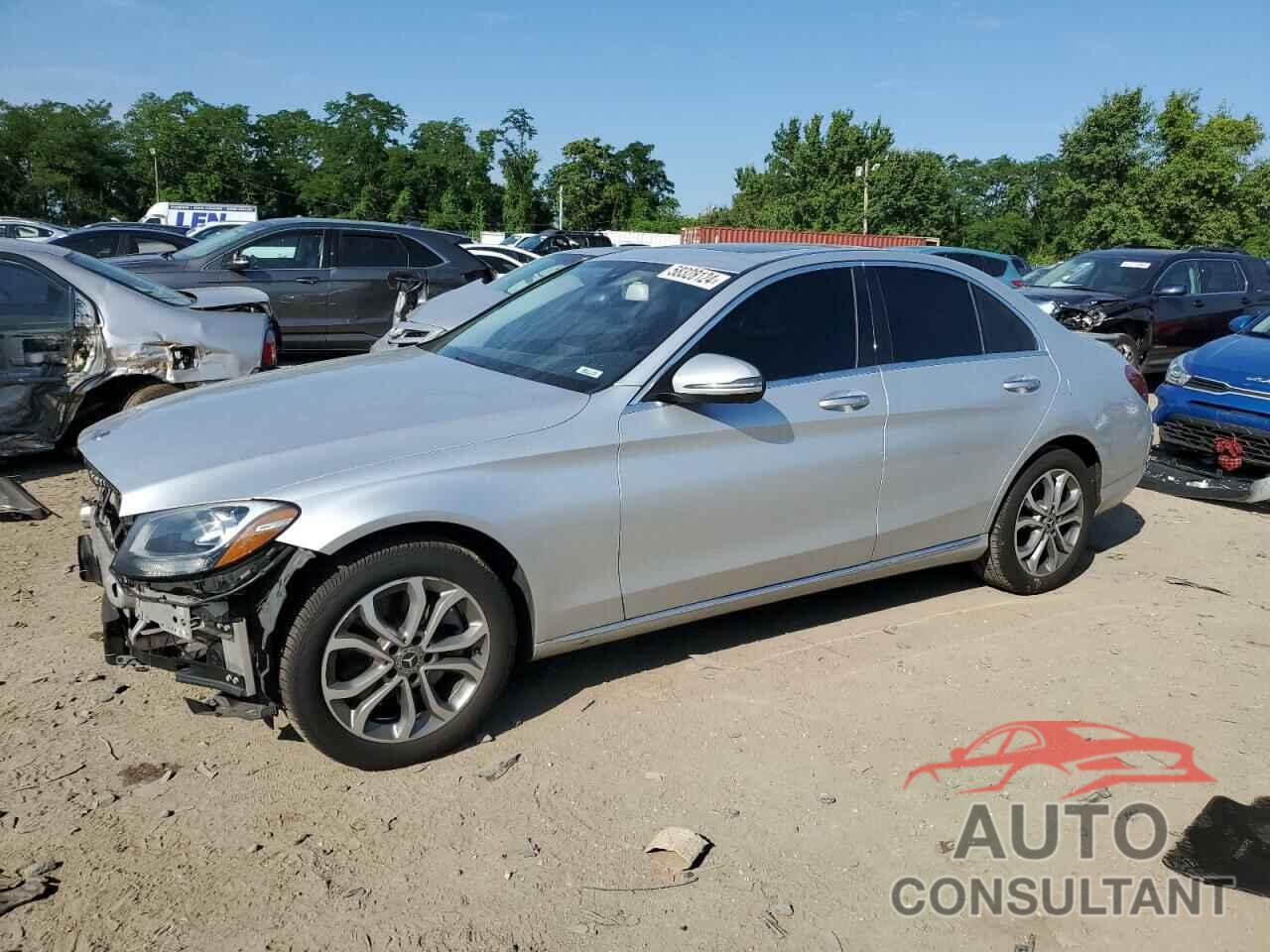MERCEDES-BENZ C-CLASS 2018 - 55SWF4KB7JU251257