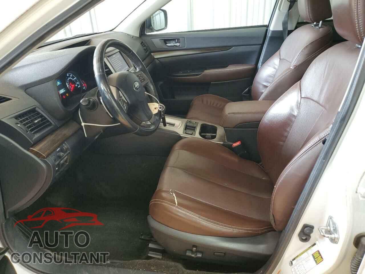 SUBARU OUTBACK 2013 - 4S4BRCSC7D3289997