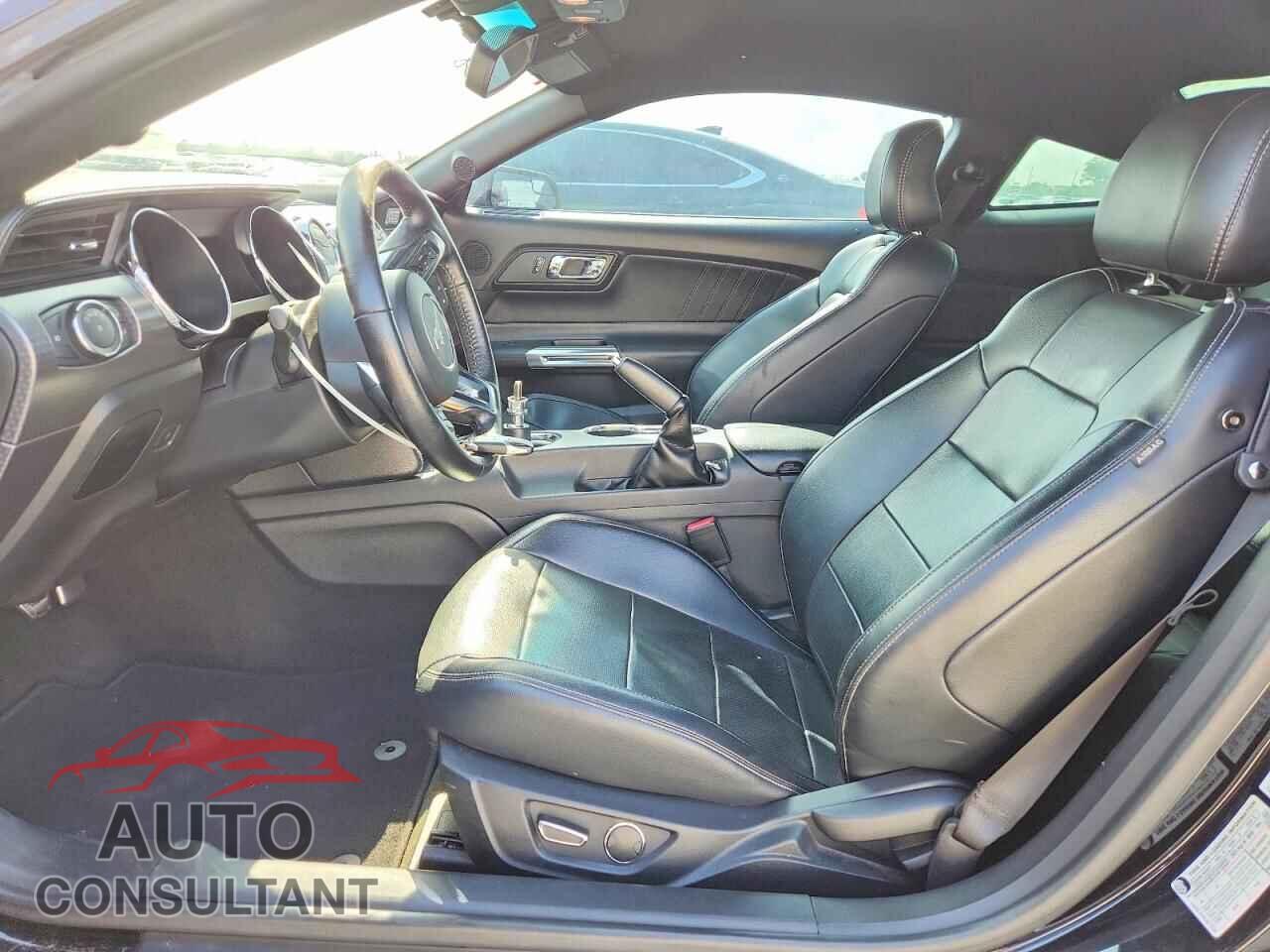 FORD MUSTANG 2017 - 1FA6P8CF1H5210051