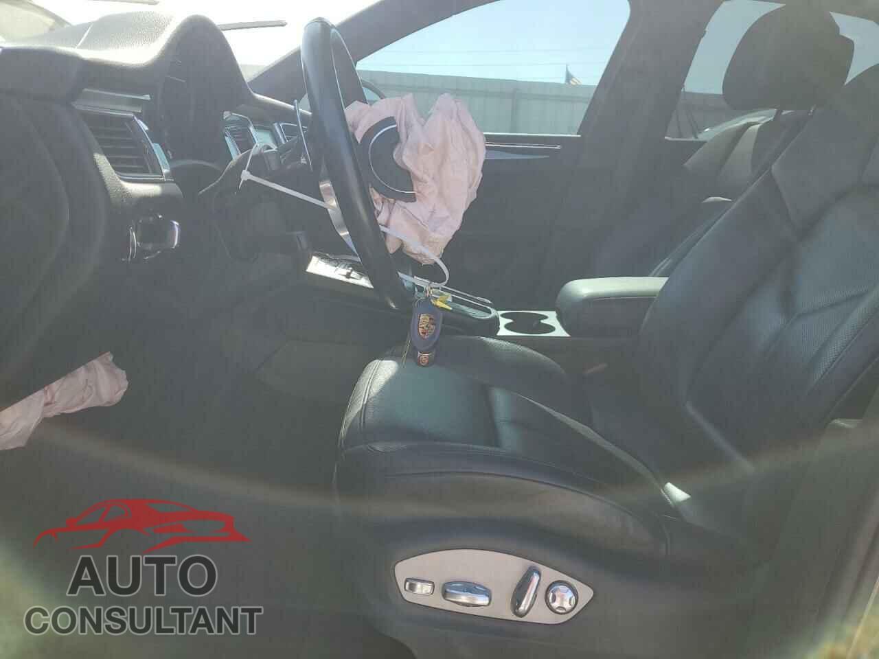 PORSCHE MACAN 2016 - WP1AB2A52GLB54656
