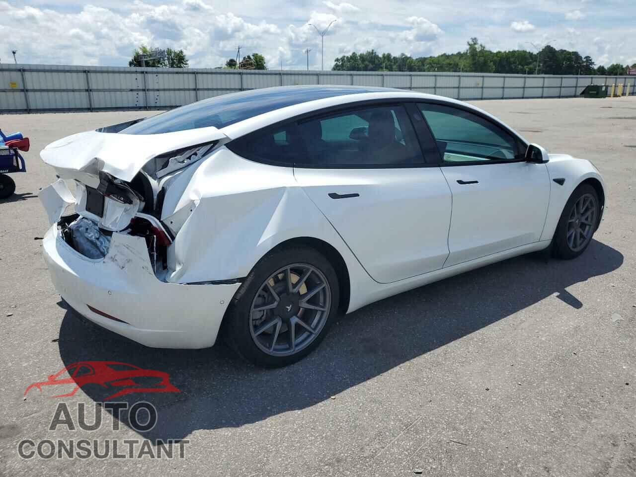 TESLA MODEL 3 2021 - 5YJ3E1EA0MF996140