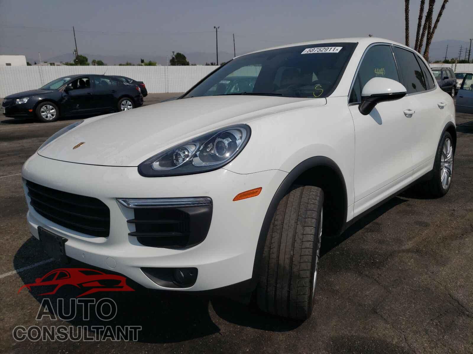 PORSCHE CAYENNE 2016 - WP1AB2A2XGLA96897