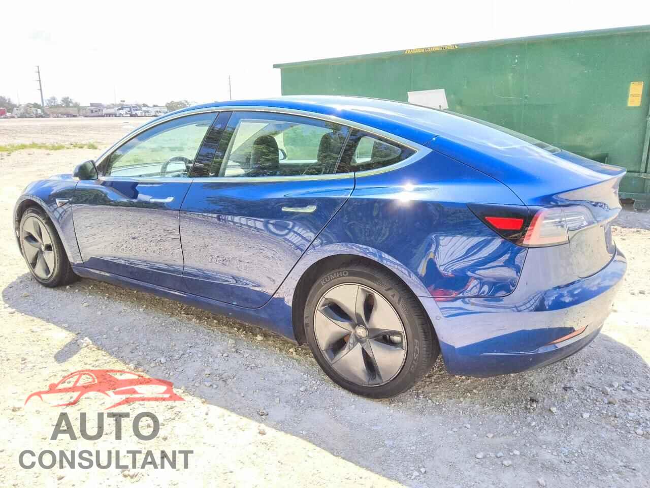 TESLA MODEL 3 2018 - 5YJ3E1EA1JF041715