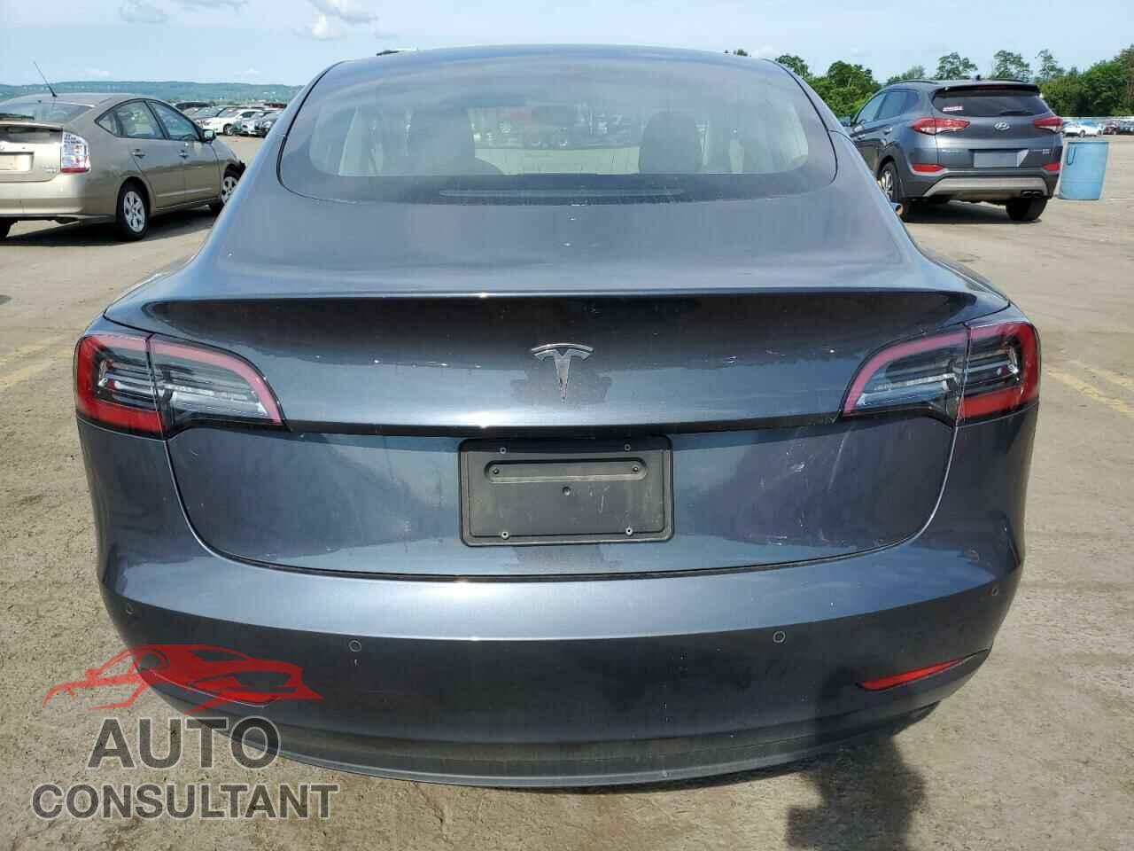 TESLA MODEL 3 2020 - 5YJ3E1EA1LF792221