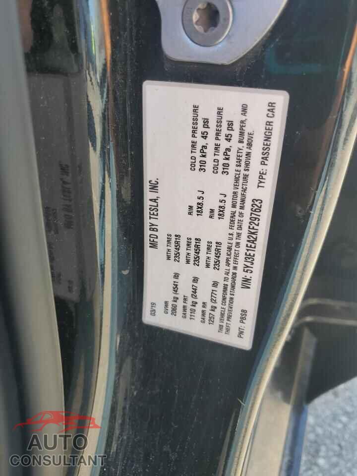TESLA MODEL 3 2019 - 5YJ3E1EA2KF297623