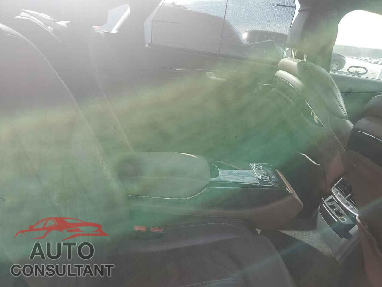 AUDI A8 2014 - WAURGAFD2EN002424