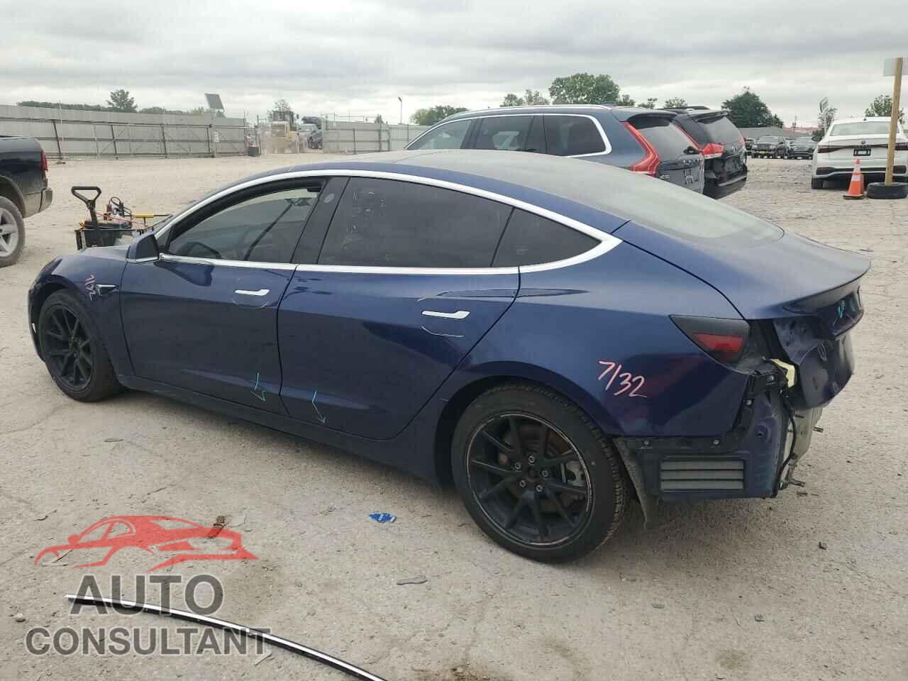 TESLA MODEL 3 2018 - 5YJ3E1EB8JF151010