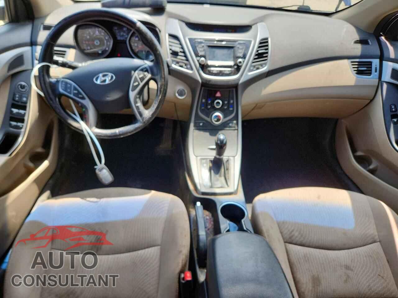 HYUNDAI ELANTRA 2016 - 5NPDH4AE1GH701042