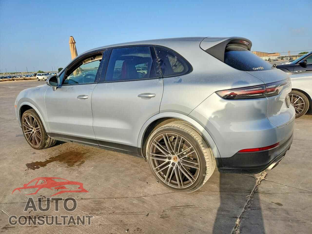 PORSCHE CAYENNE 2020 - WP1AA2AY4LDA04372
