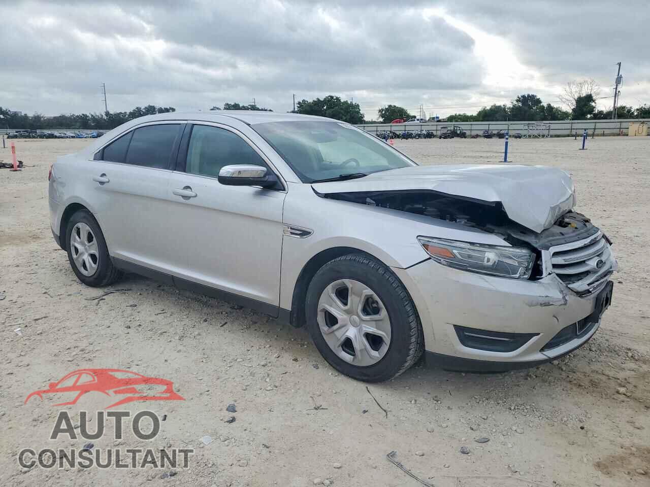 FORD TAURUS 2013 - 1FAHP2F81DG102384