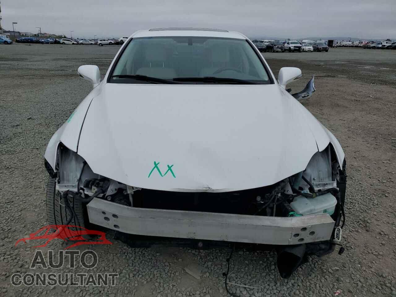 LEXUS IS 2012 - JTHBF5C20C5160046
