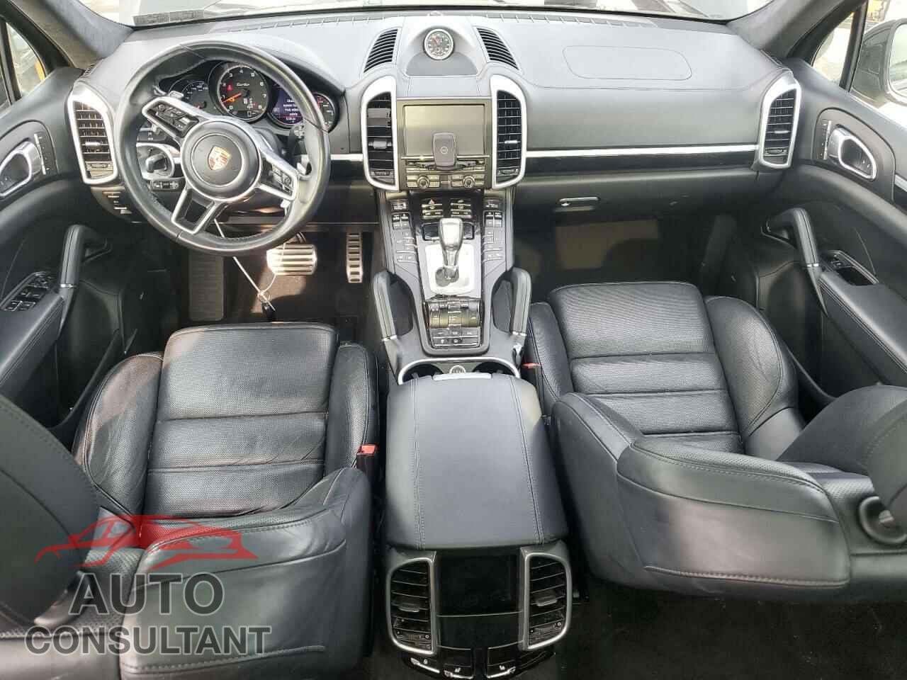 PORSCHE CAYENNE 2015 - WP1AC2A28FLA82086