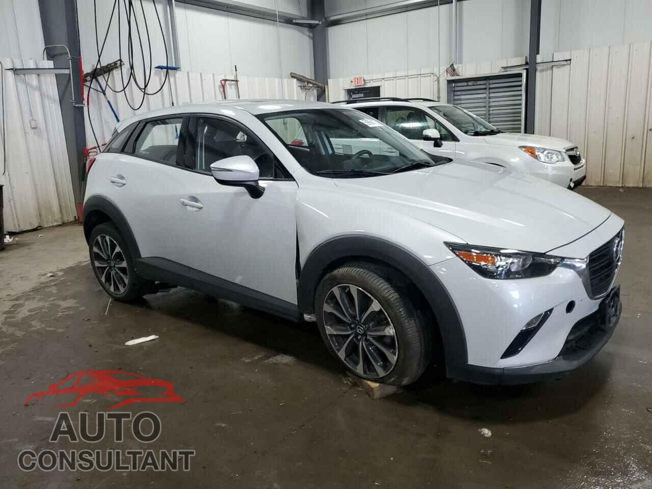 MAZDA CX-3 2019 - JM1DKFC74K0453693