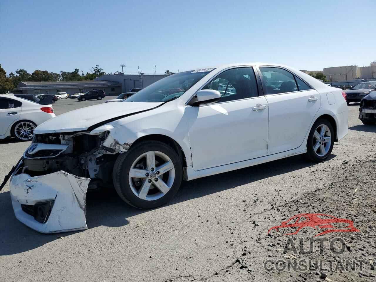 TOYOTA CAMRY 2014 - 4T1BF1FK3EU781145