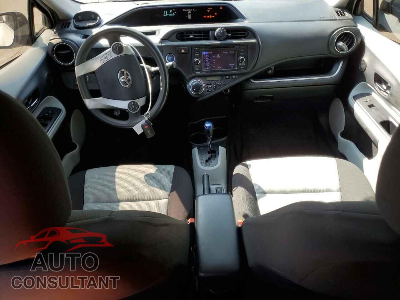 TOYOTA PRIUS 2014 - JTDKDTB33E1574423