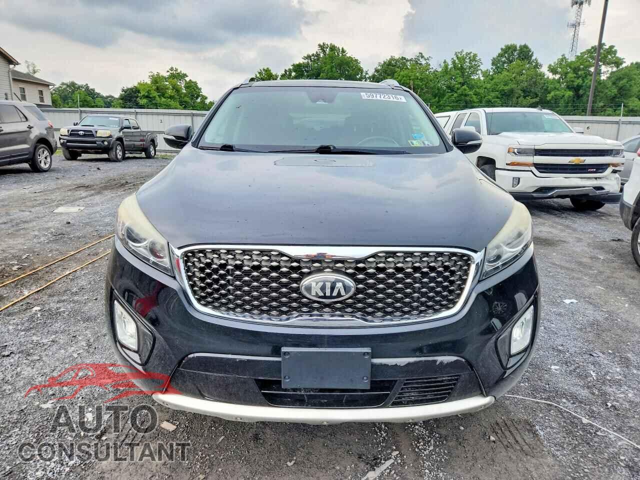 KIA SORENTO 2017 - 5XYPKDA50HG231741