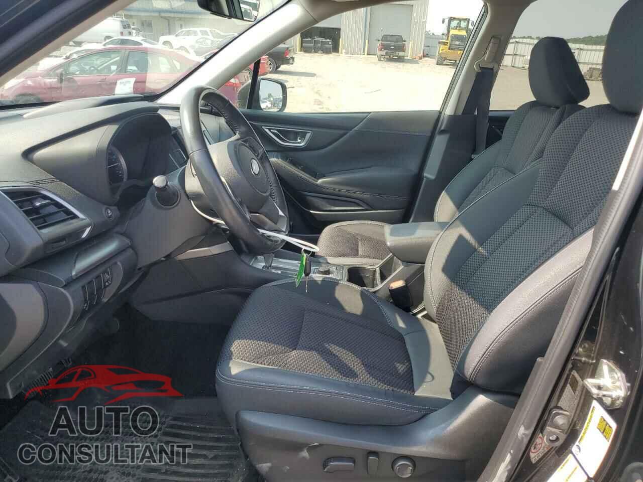 SUBARU FORESTER 2019 - JF2SKAEC9KH453051