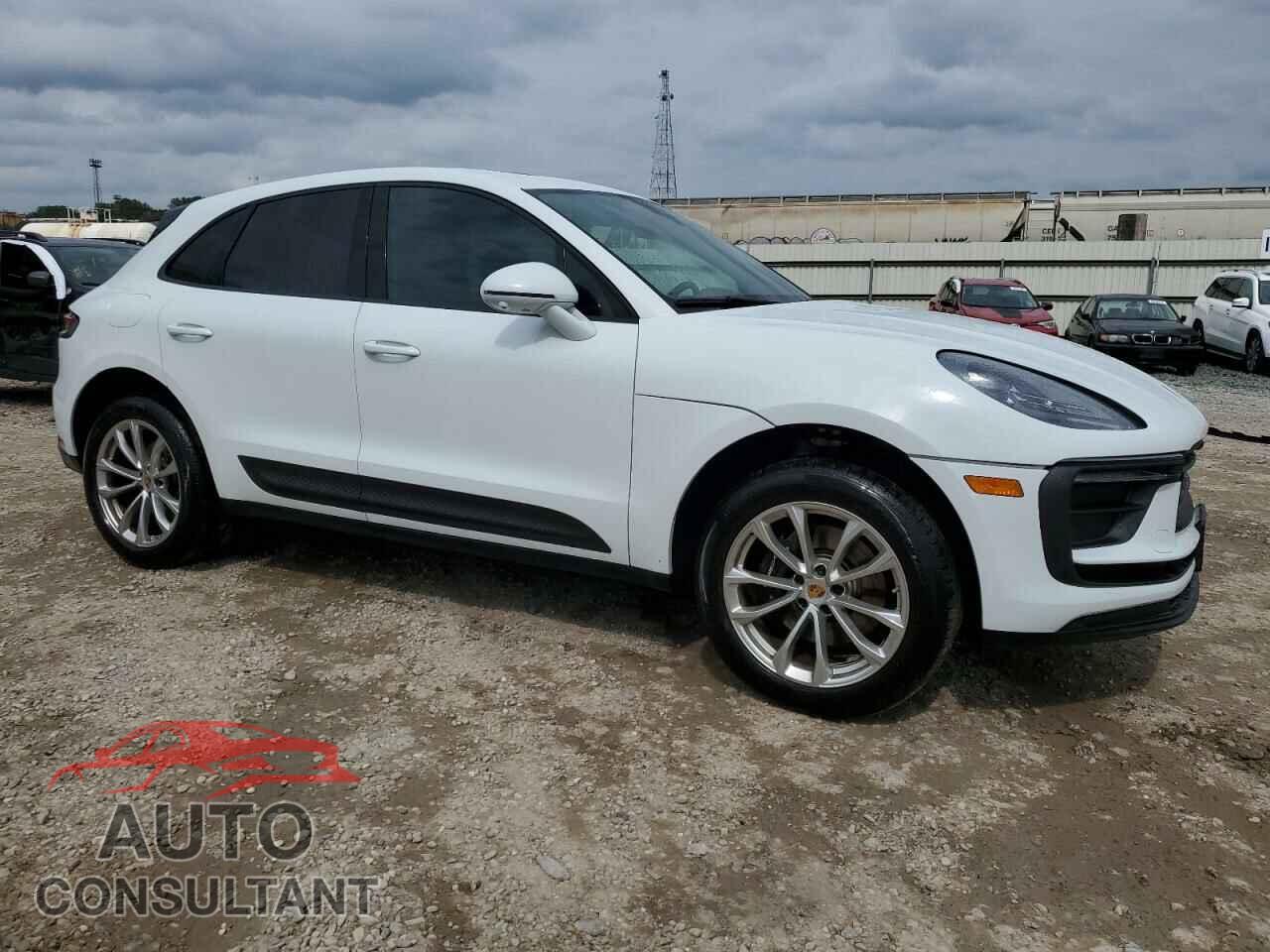 PORSCHE MACAN 2022 - WP1AA2A56NLB07551