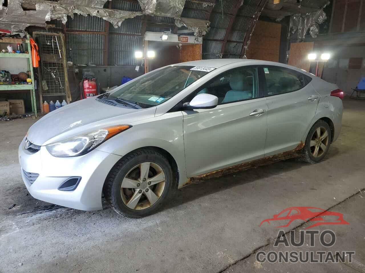 HYUNDAI ELANTRA 2013 - 5NPDH4AE3DH449516