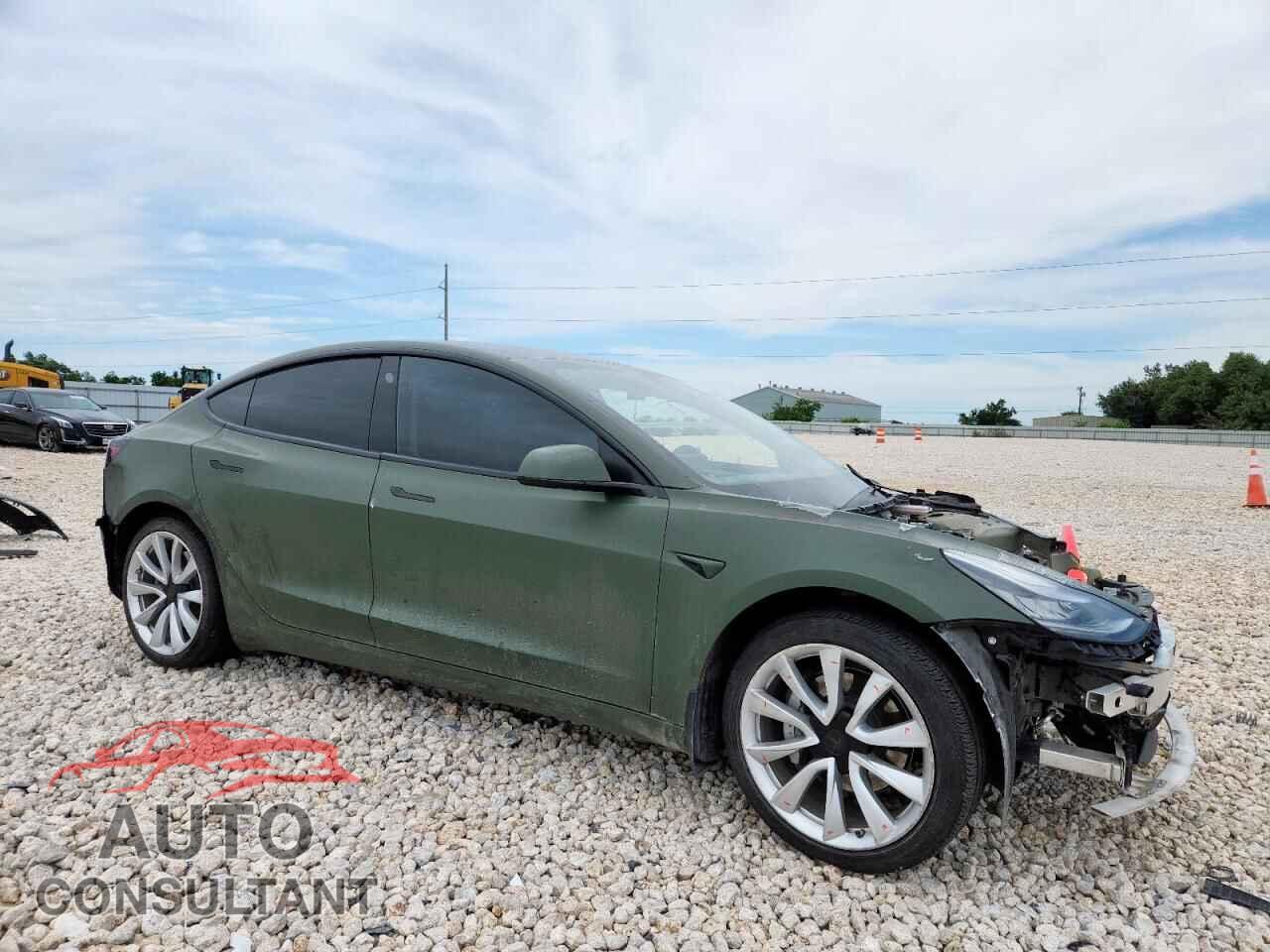 TESLA MODEL 3 2018 - 5YJ3E1EB0JF120897