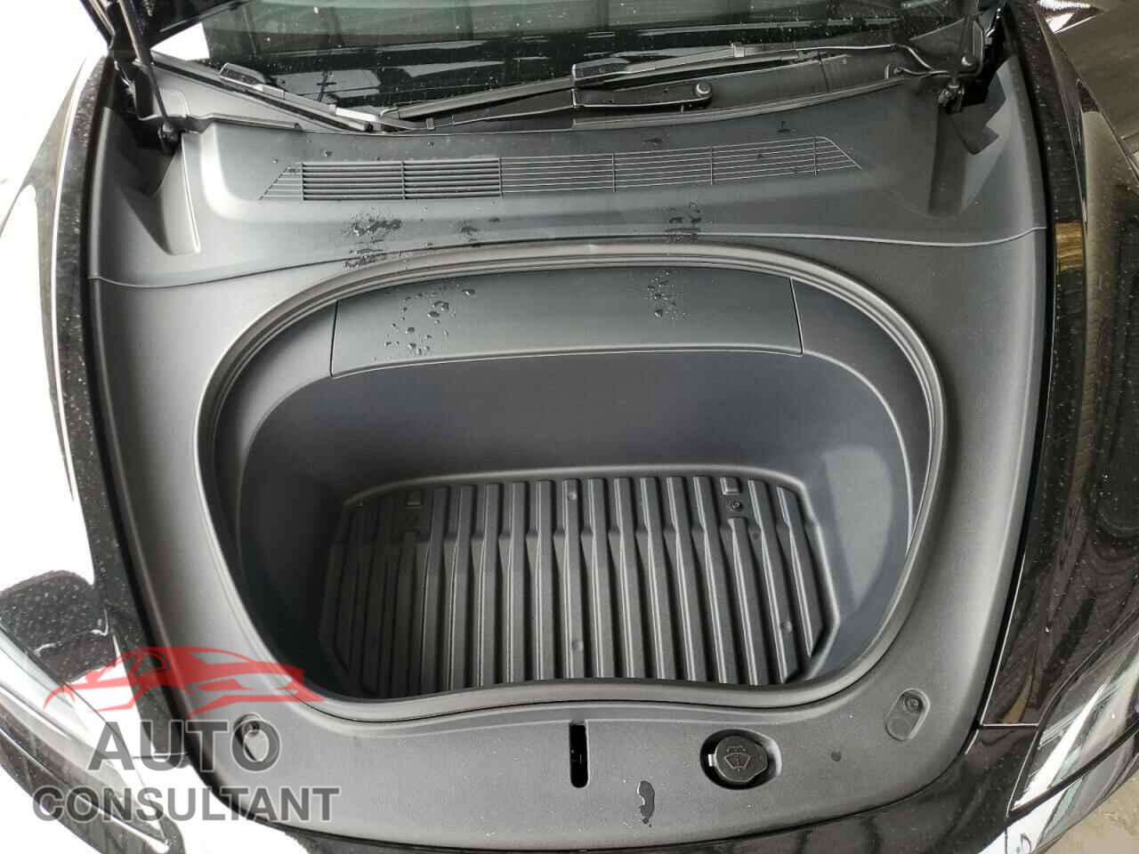 TESLA MODEL 3 2024 - 5YJ3E1EA0RF732763