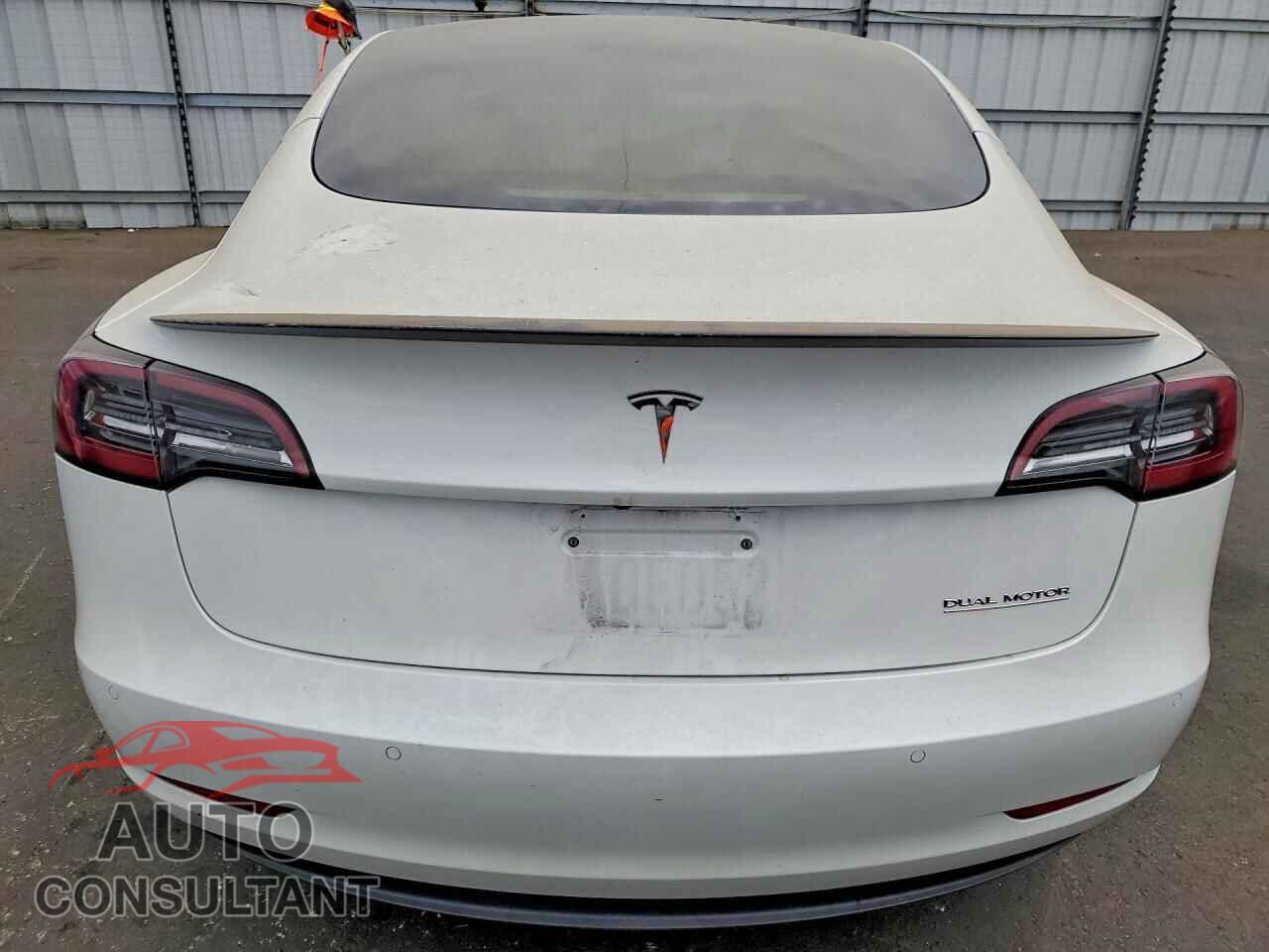 TESLA MODEL 3 2022 - 5YJ3E1EC2NF208655