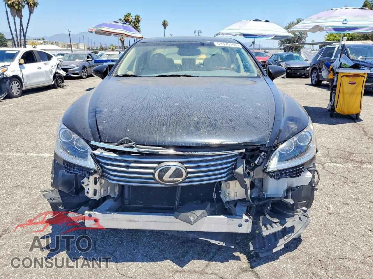 LEXUS LS460 2016 - JTHBL5EF5G5140308