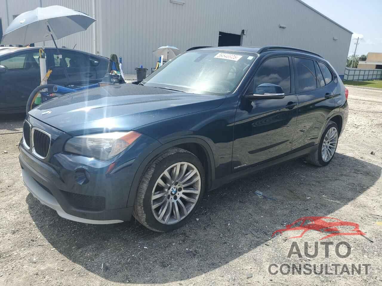 BMW X1 2015 - WBAVM1C58FV497864