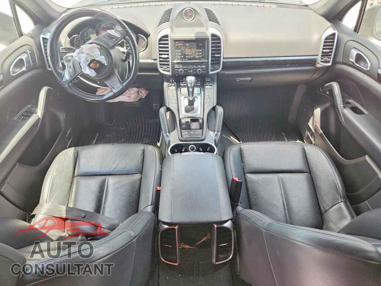 PORSCHE CAYENNE 2014 - WP1AA2A26ELA94337