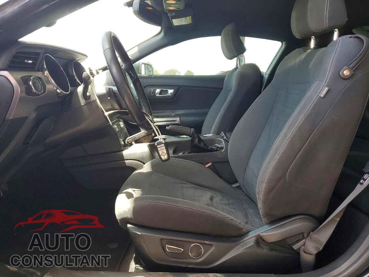 FORD MUSTANG 2015 - 1FA6P8TH3F5335762