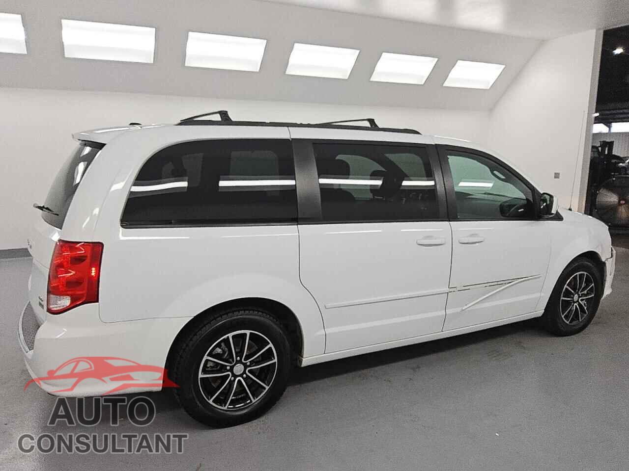 DODGE CARAVAN 2017 - 2C4RDGEG6HR783613