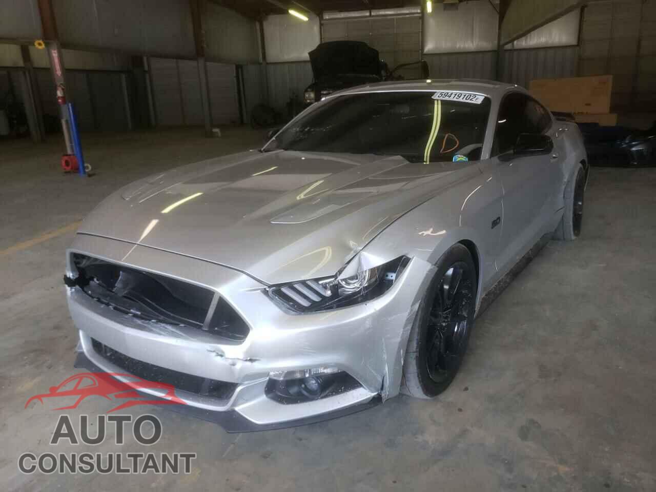 FORD MUSTANG 2017 - 1FA6P8CF8H5270277