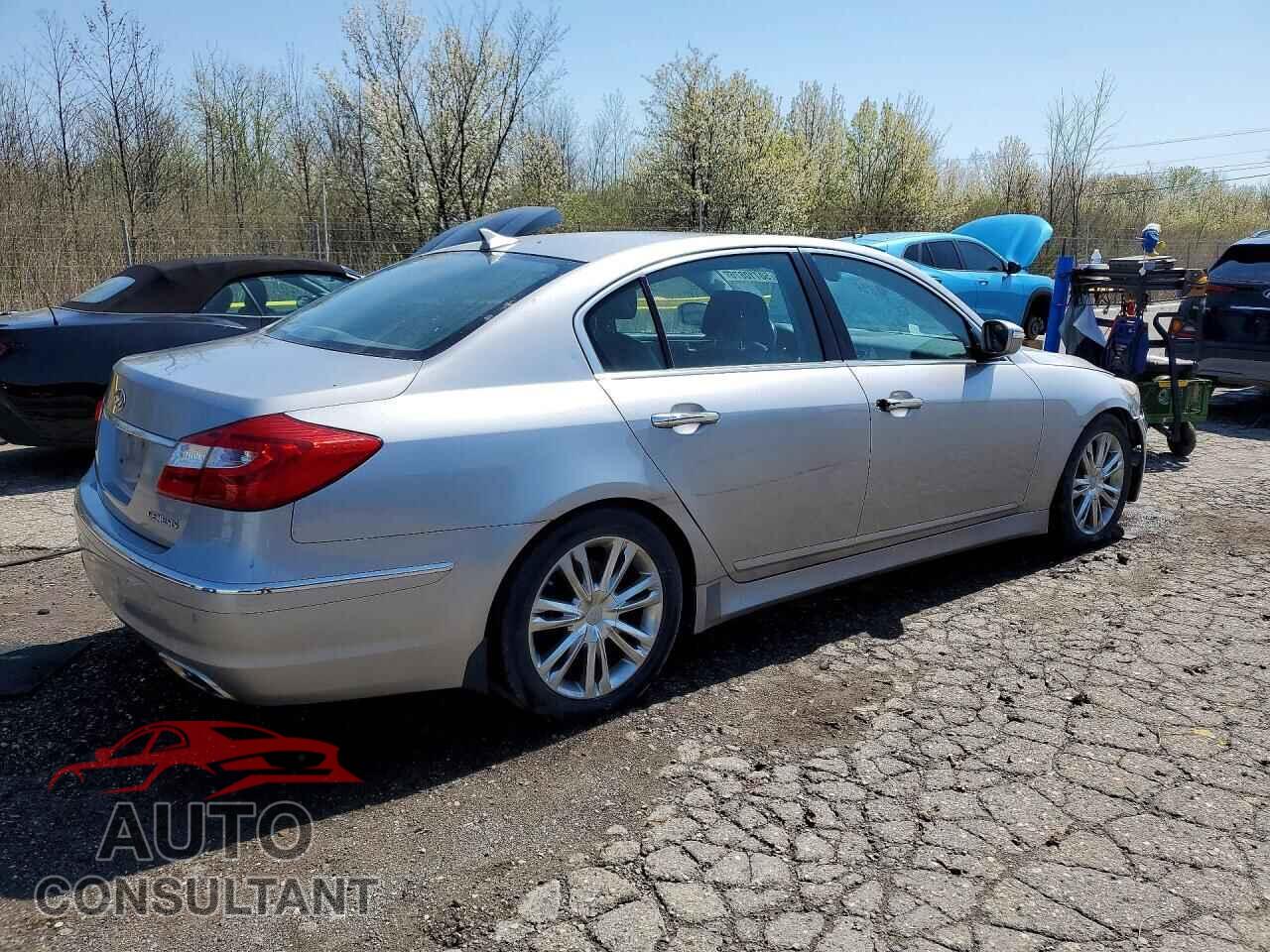 HYUNDAI GENESIS 2012 - KMHGC4DD8CU171663