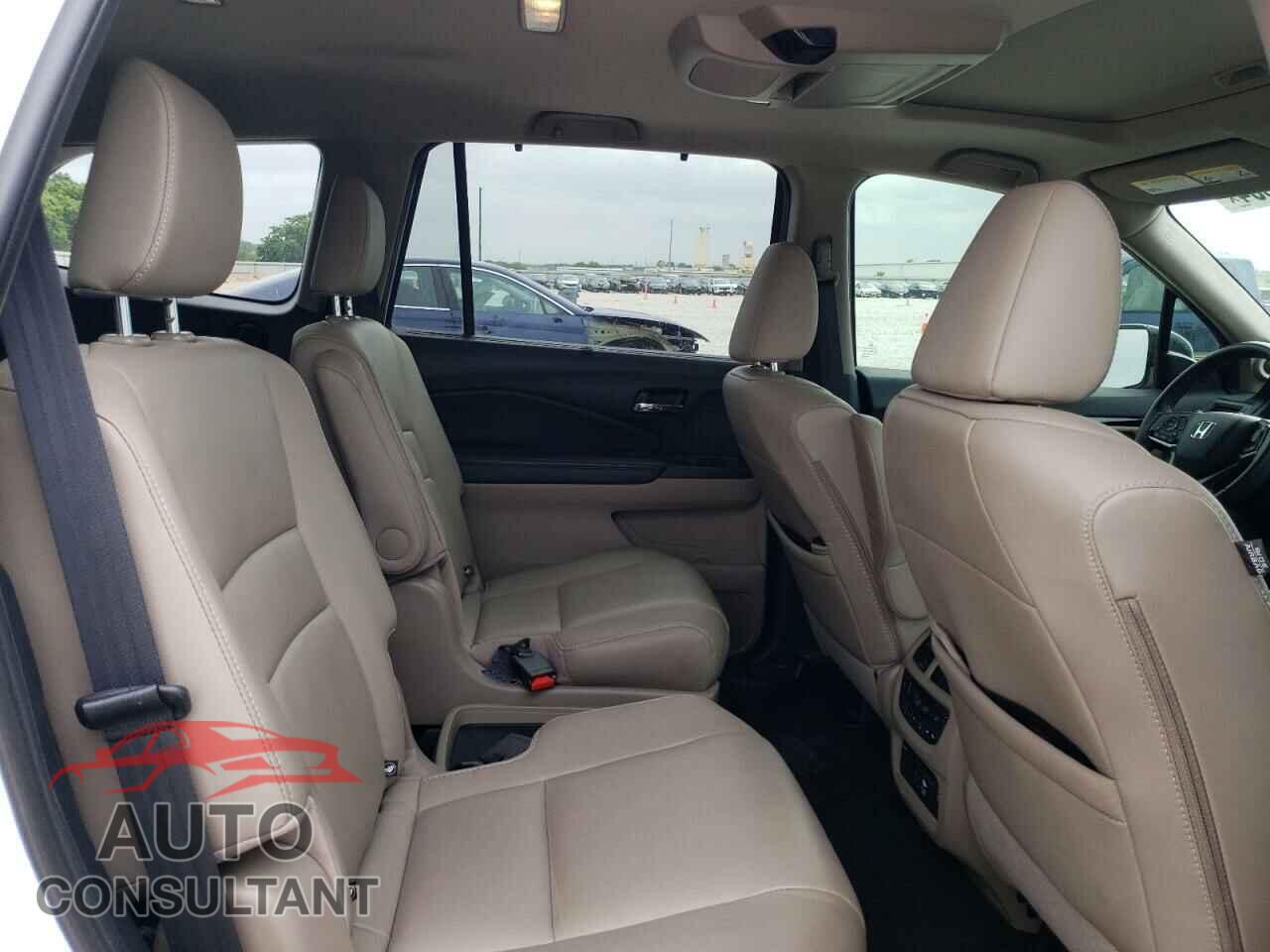 HONDA PILOT 2020 - 5FNYF5H61LB026393