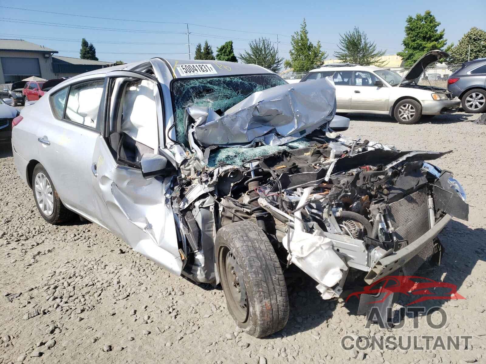 NISSAN VERSA 2017 - 3N1CN7AP3HL802417