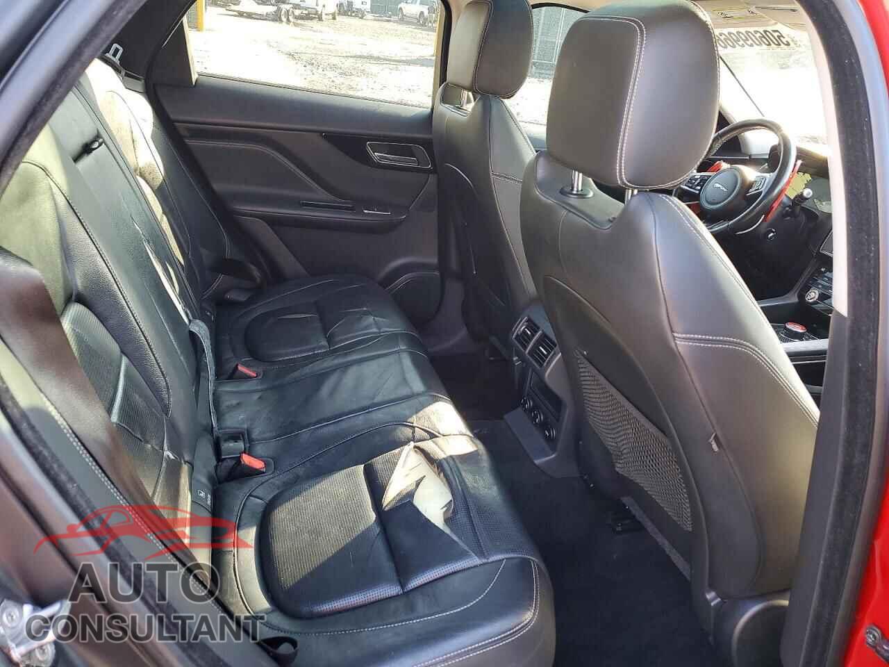 JAGUAR F-PACE 2017 - SADCL2BVXHA898366