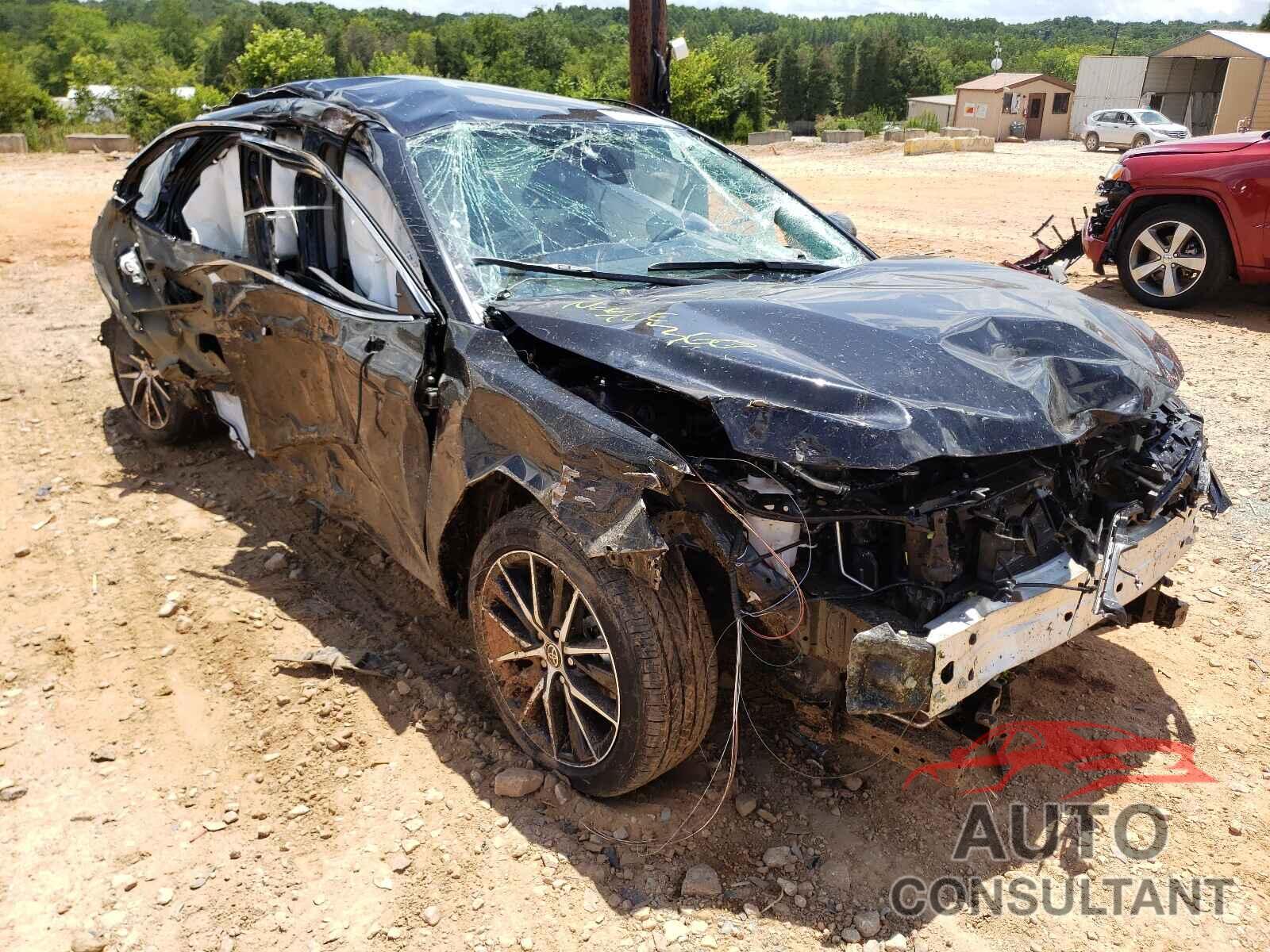 TOYOTA CAMRY 2021 - 4T1G11AK2MU567662