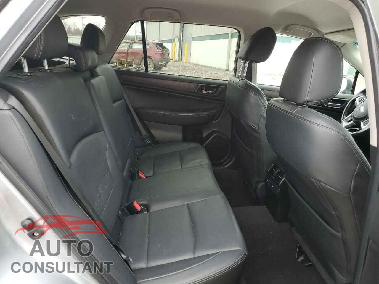 SUBARU OUTBACK 2016 - 4S4BSEJC3G3240785