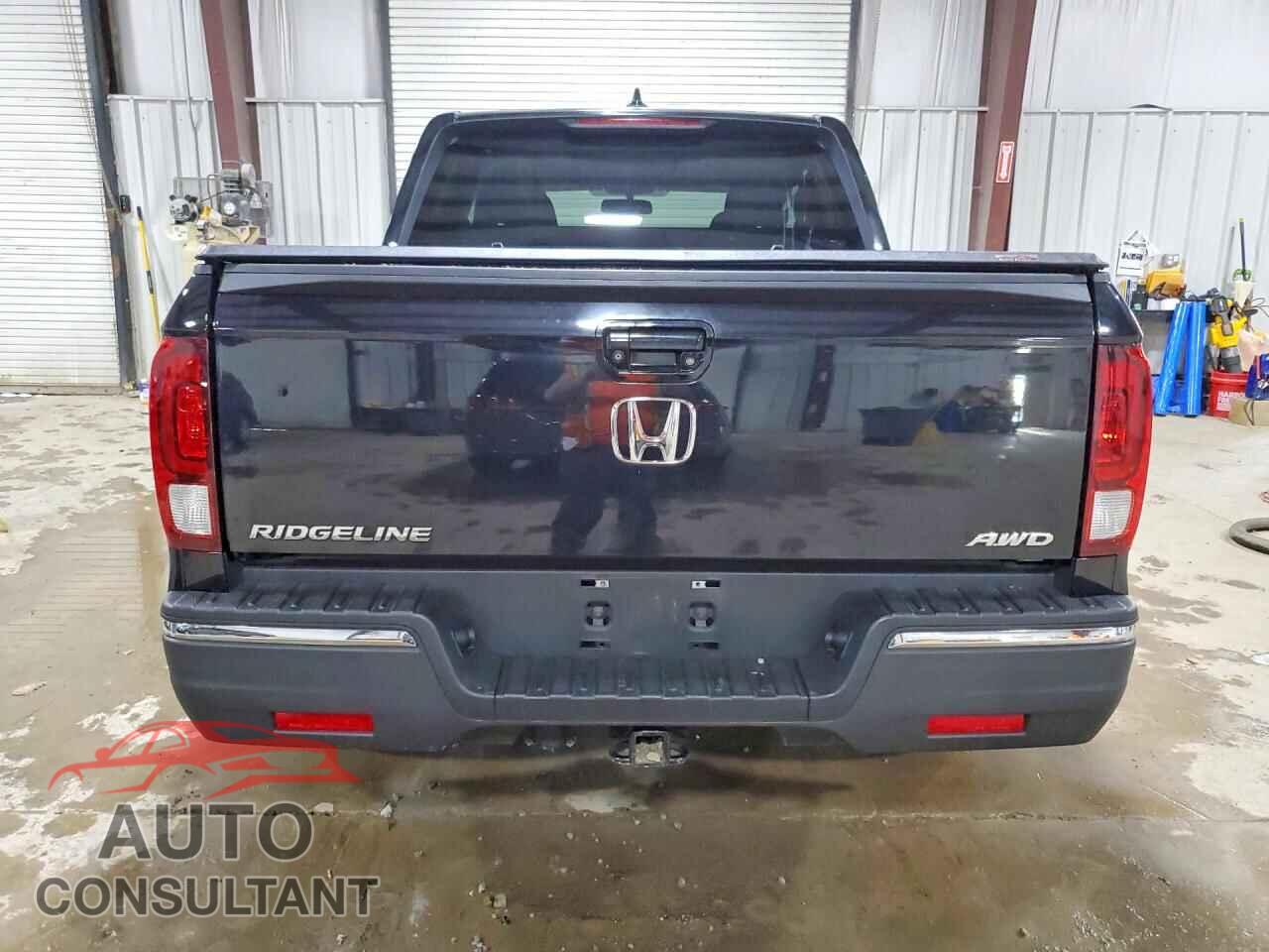 HONDA RIDGELINE 2018 - 5FPYK3F69JB005122