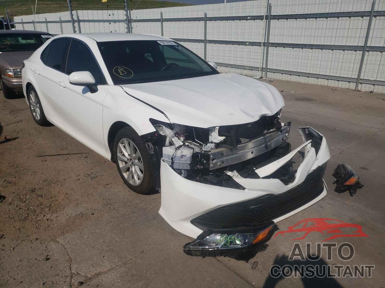 TOYOTA CAMRY 2018 - 4T1B11HKXJU141343