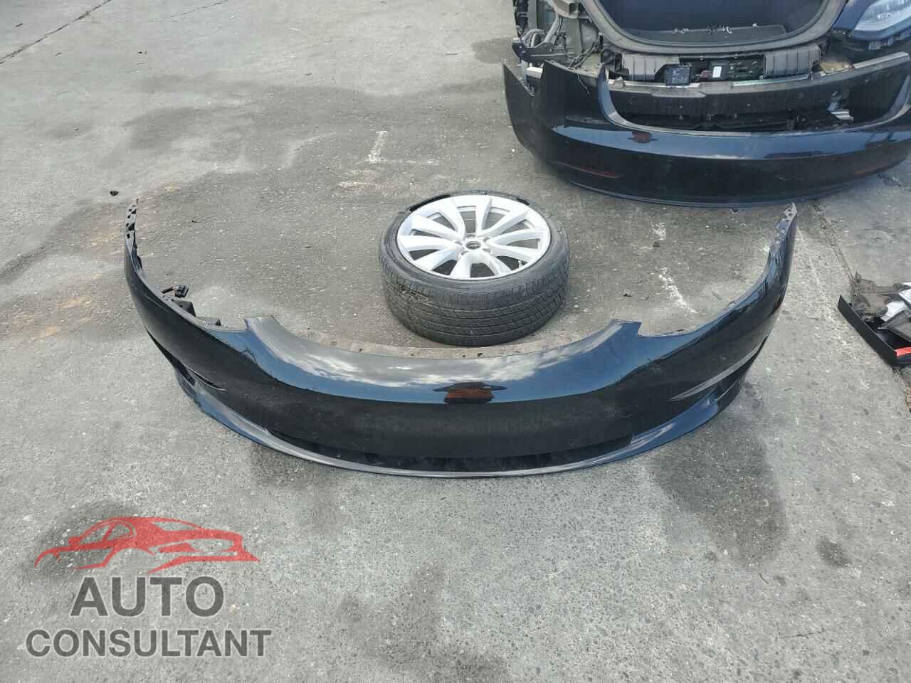 TESLA MODEL 3 2018 - 5YJ3E1EA1JF003255